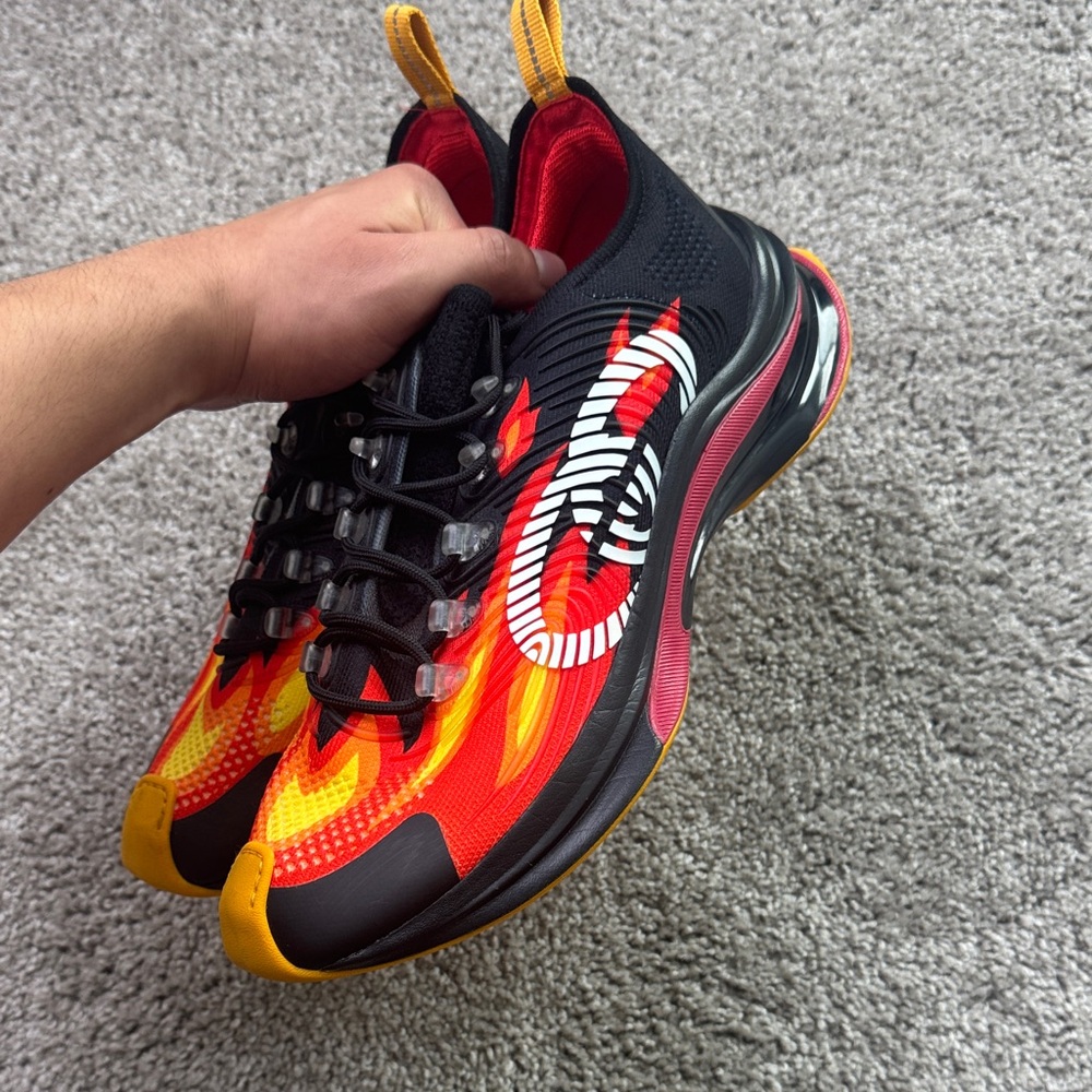 Gucci Run Shoes